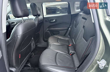 Внедорожник / Кроссовер Jeep Compass 2020 в 