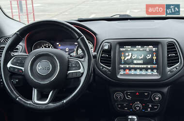 Внедорожник / Кроссовер Jeep Compass 2020 в 