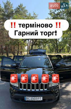 Внедорожник / Кроссовер Jeep Compass 2012 в Кременчуге
