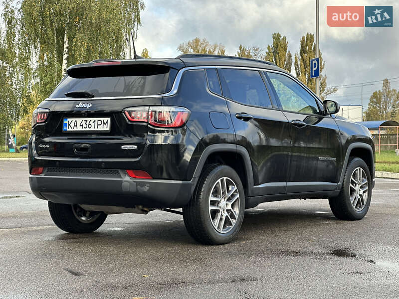 Внедорожник / Кроссовер Jeep Compass 2017 в Киеве