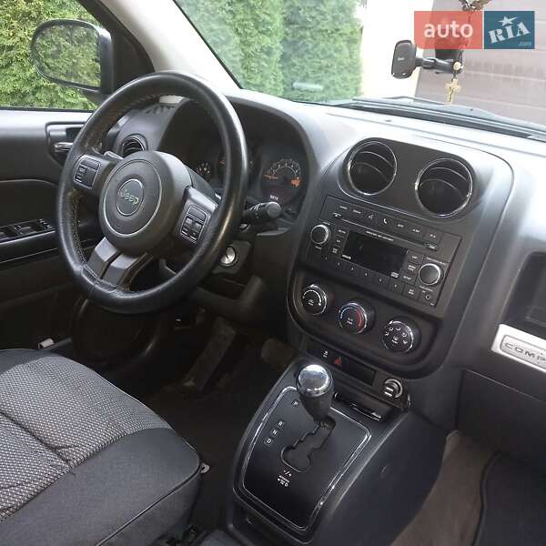 Внедорожник / Кроссовер Jeep Compass 2016 в Ивано-Франковске