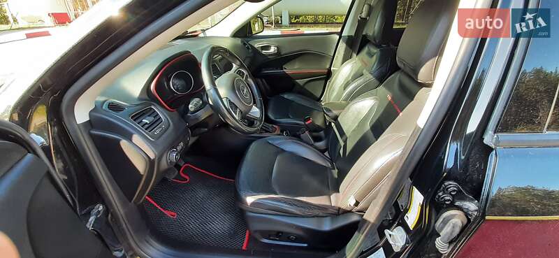 Внедорожник / Кроссовер Jeep Compass 2017 в Ахтырке