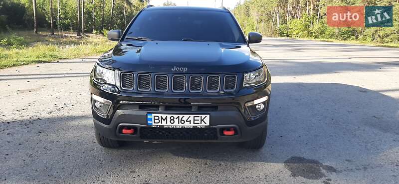 Внедорожник / Кроссовер Jeep Compass 2017 в 
