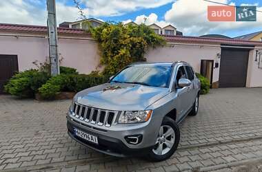 Внедорожник / Кроссовер Jeep Compass 2014 в 