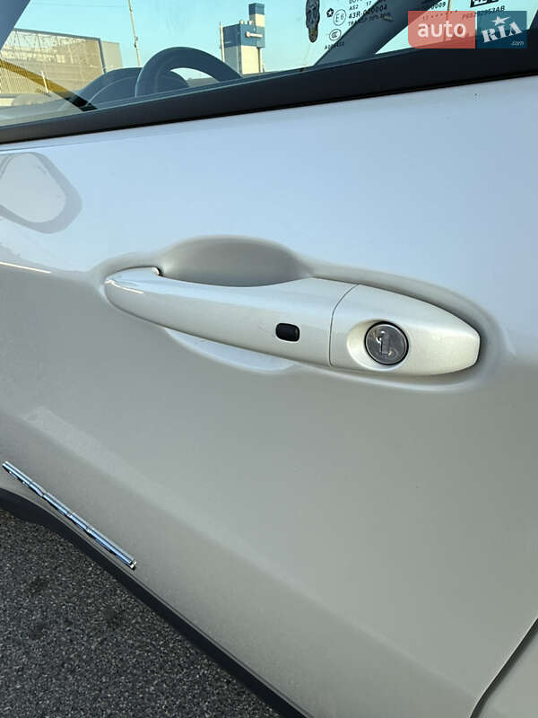 Позашляховик / Кросовер Jeep Compass 2017 в Києві фото 15 Позашляховик / Кросовер Jeep Compass 2017 в Києві