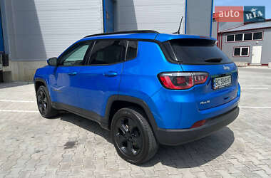 Внедорожник / Кроссовер Jeep Compass 2018 в 