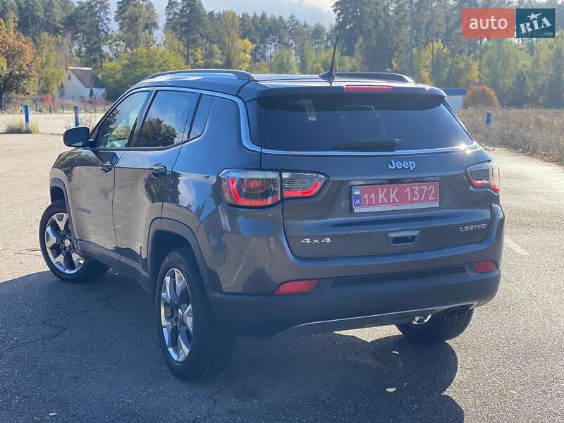 Внедорожник / Кроссовер Jeep Compass 2017 в Киеве