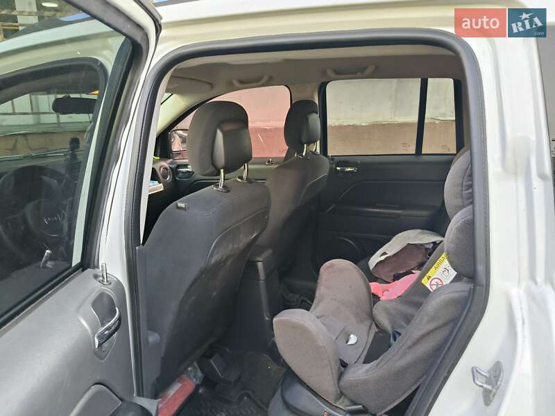 Внедорожник / Кроссовер Jeep Compass 2014 в Львове