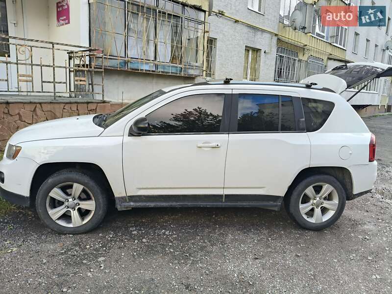 Внедорожник / Кроссовер Jeep Compass 2014 в Львове