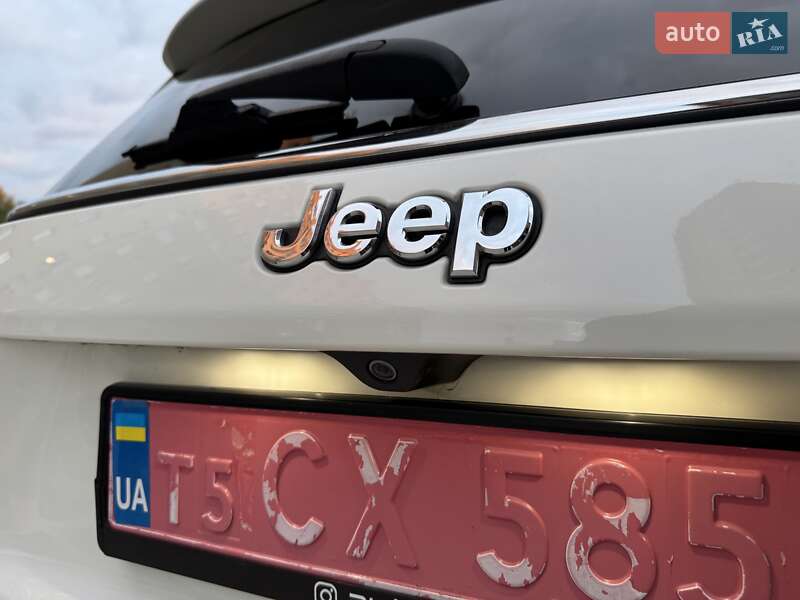 Внедорожник / Кроссовер Jeep Compass 2017 в Киеве