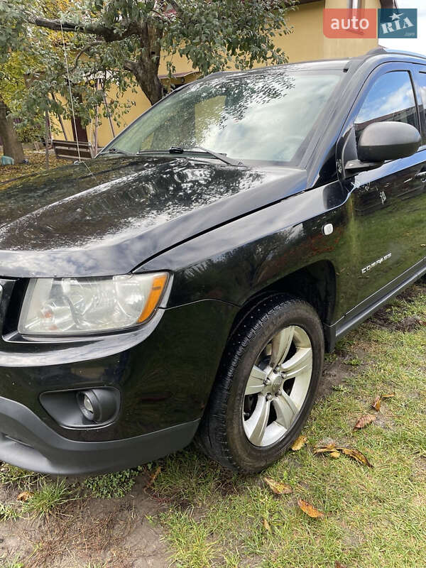 Внедорожник / Кроссовер Jeep Compass 2012 в Киеве