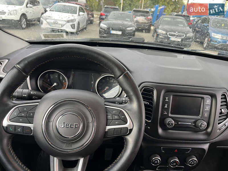 Позашляховик / Кросовер Jeep Compass 2017 в Львові