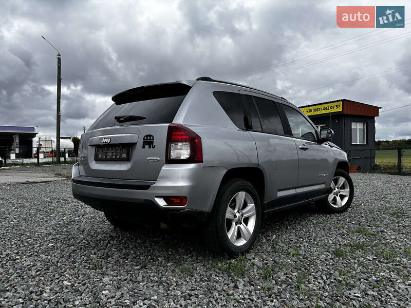 Внедорожник / Кроссовер Jeep Compass 2016 в Умани