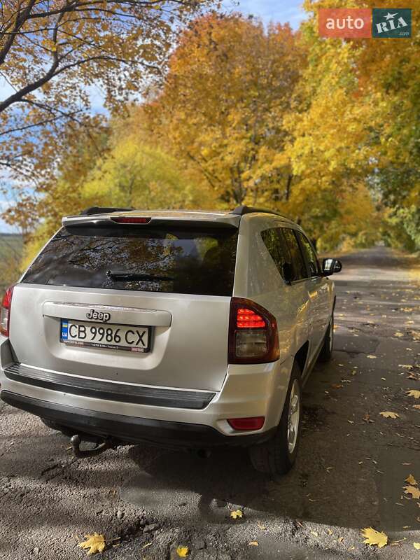 Позашляховик / Кросовер Jeep Compass 2013 в Мені фото 6 Позашляховик / Кросовер Jeep Compass 2013 в Мені