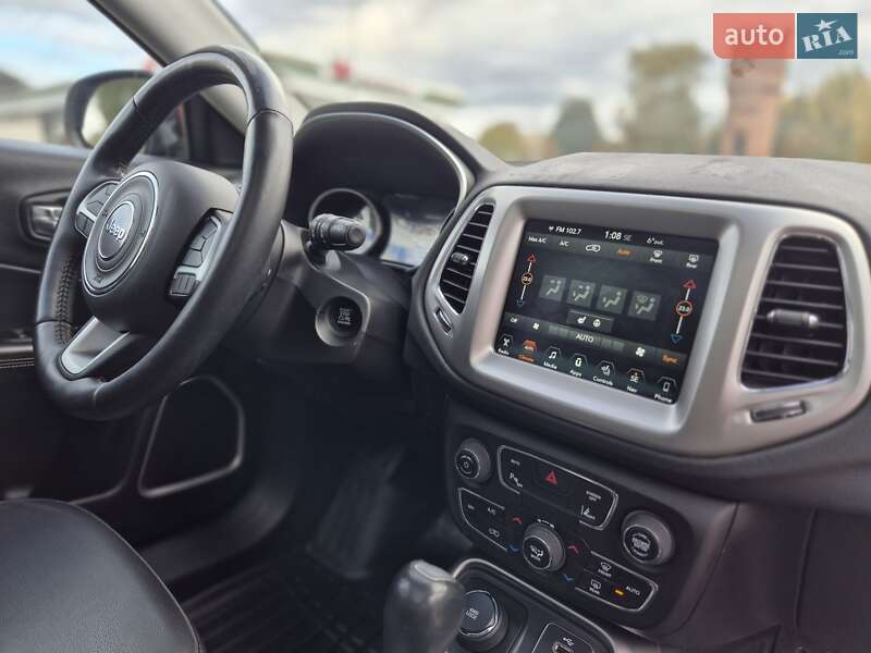 Позашляховик / Кросовер Jeep Compass 2017 в Житомирі фото 26 Позашляховик / Кросовер Jeep Compass 2017 в Житомирі