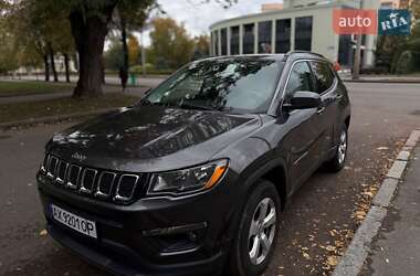 Внедорожник / Кроссовер Jeep Compass 2017 в 