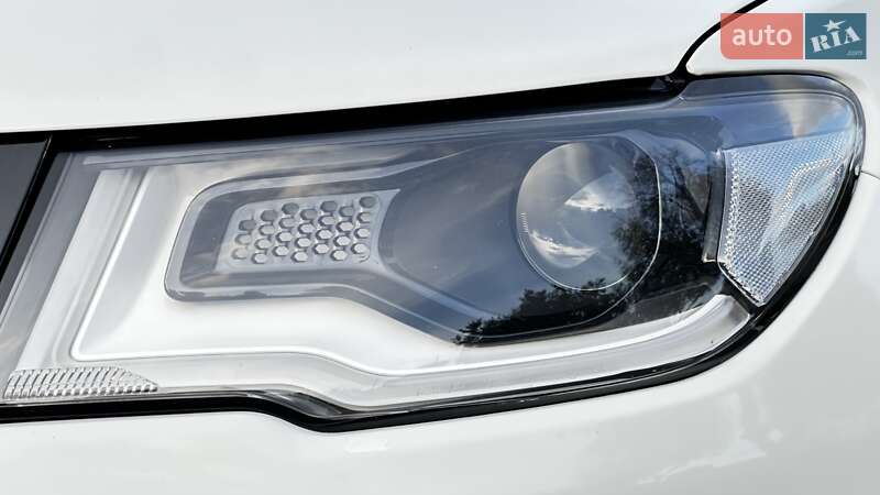 Внедорожник / Кроссовер Jeep Compass 2020 в Киеве