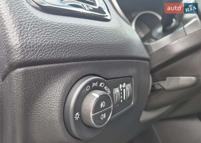 Внедорожник / Кроссовер Jeep Compass 2018 в Львове фото 15 Внедорожник / Кроссовер Jeep Compass 2018 в Львове