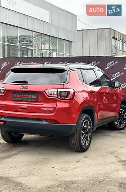 Внедорожник / Кроссовер Jeep Compass 2020 в 