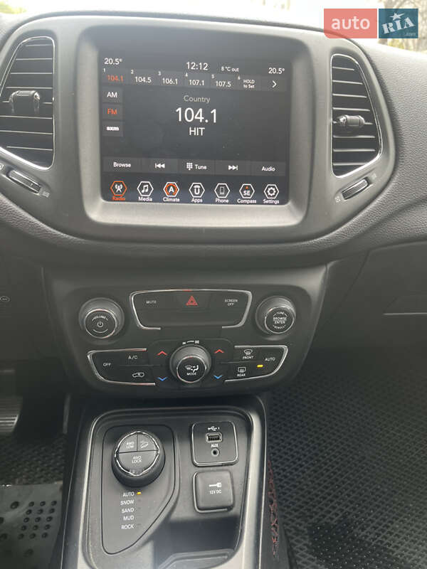 Позашляховик / Кросовер Jeep Compass 2020 в Черкасах фото 7 Позашляховик / Кросовер Jeep Compass 2020 в Черкасах