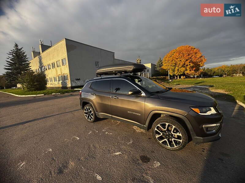 Внедорожник / Кроссовер Jeep Compass 2018 в Ровно