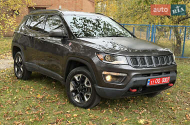 Внедорожник / Кроссовер Jeep Compass 2018 в 