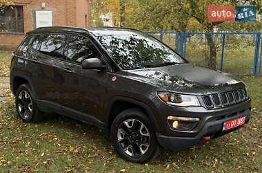 Внедорожник / Кроссовер Jeep Compass 2018 в 