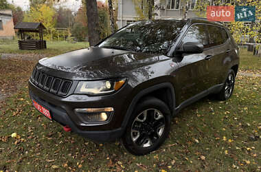 Внедорожник / Кроссовер Jeep Compass 2018 в 