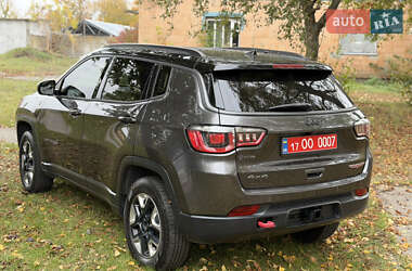 Внедорожник / Кроссовер Jeep Compass 2018 в 