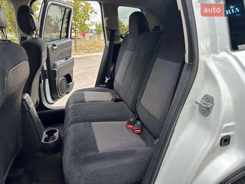 Внедорожник / Кроссовер Jeep Compass 2014 в Днепре