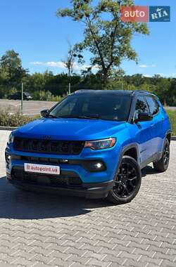 Внедорожник / Кроссовер Jeep Compass 2023 в 