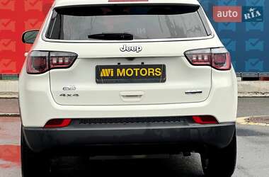 Позашляховик / Кросовер Jeep Compass 2017 в 