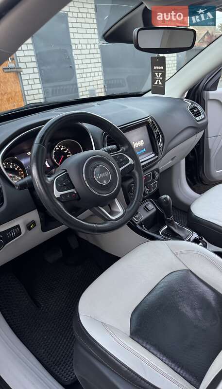 Внедорожник / Кроссовер Jeep Compass 2018 в Чугуеве