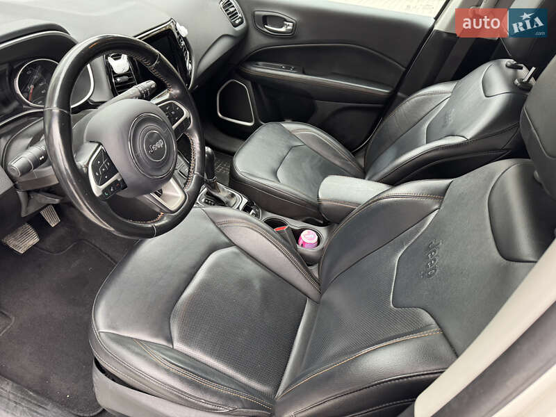 Внедорожник / Кроссовер Jeep Compass 2019 в Борщеве фото 17 Внедорожник / Кроссовер Jeep Compass 2019 в Борщеве