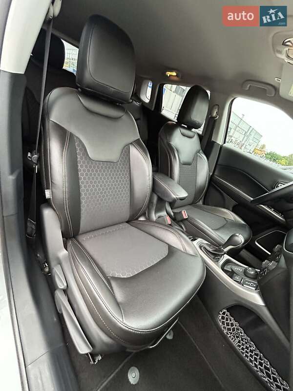 Позашляховик / Кросовер Jeep Compass 2018 в Сумах фото 36 Позашляховик / Кросовер Jeep Compass 2018 в Сумах