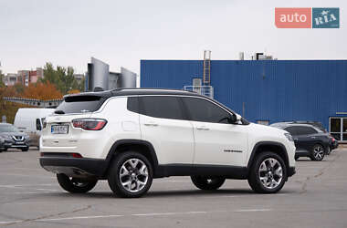 Позашляховик / Кросовер Jeep Compass 2020 в 