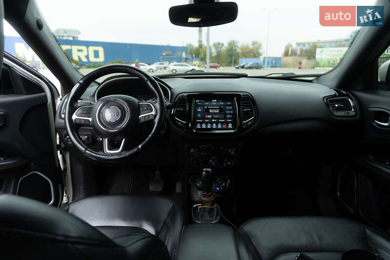 Внедорожник / Кроссовер Jeep Compass 2020 в Днепре