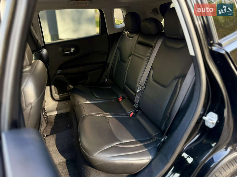 Внедорожник / Кроссовер Jeep Compass 2018 в Харькове фото 15 Внедорожник / Кроссовер Jeep Compass 2018 в Харькове