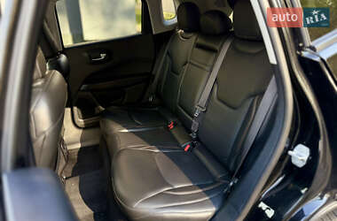 Позашляховик / Кросовер Jeep Compass 2018 в 