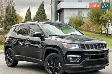 Внедорожник / Кроссовер Jeep Compass 2019 в 