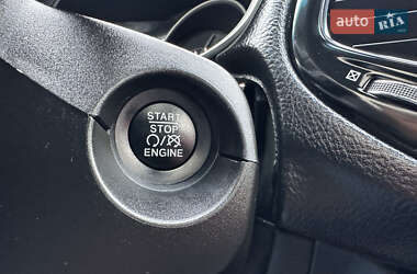 Внедорожник / Кроссовер Jeep Compass 2019 в 