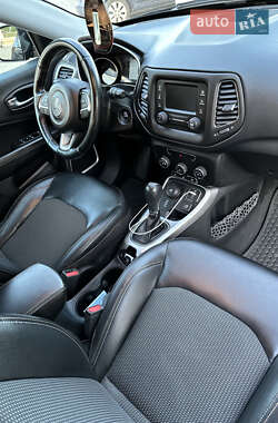Внедорожник / Кроссовер Jeep Compass 2017 в Харькове