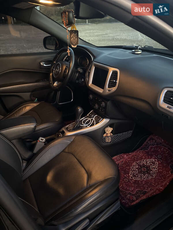 Внедорожник / Кроссовер Jeep Compass 2020 в Львове