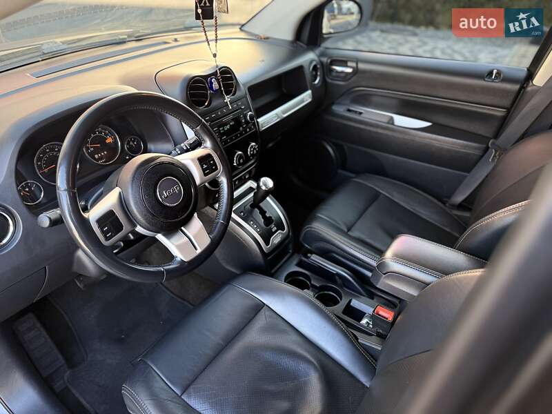 Внедорожник / Кроссовер Jeep Compass 2016 в Львове