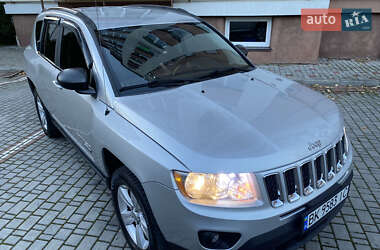 Позашляховик / Кросовер Jeep Compass 2011 в 