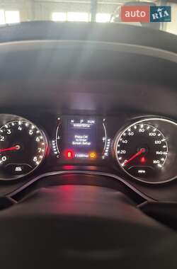 Внедорожник / Кроссовер Jeep Compass 2017 в 
