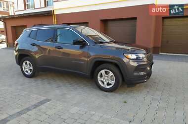 Внедорожник / Кроссовер Jeep Compass 2022 в 