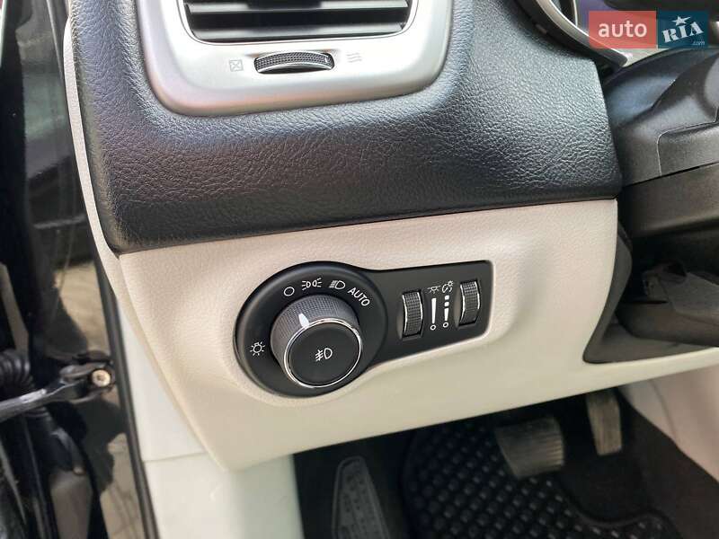 Позашляховик / Кросовер Jeep Compass 2017 в Львові