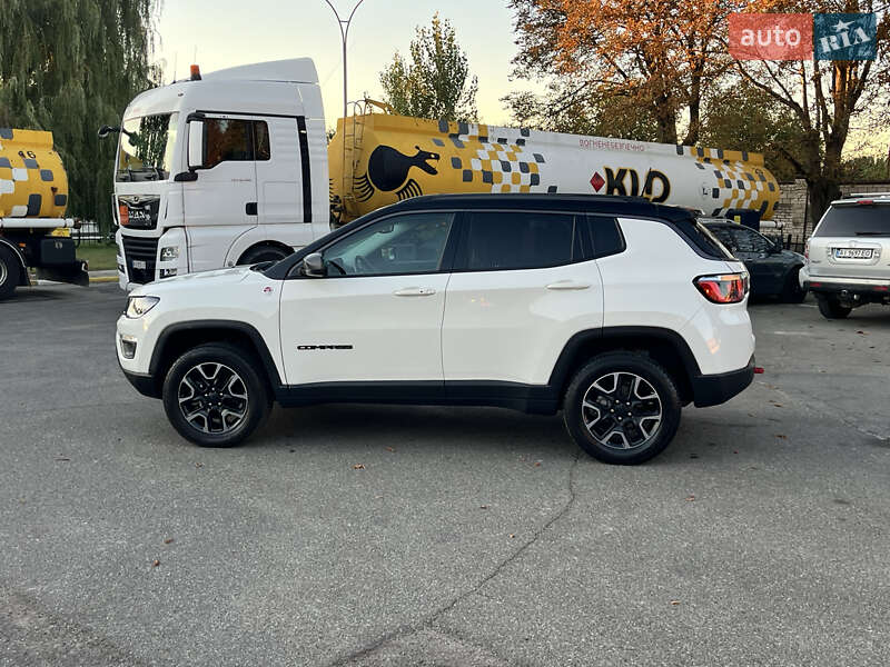 Внедорожник / Кроссовер Jeep Compass 2019 в Киеве фото 24 Внедорожник / Кроссовер Jeep Compass 2019 в Киеве