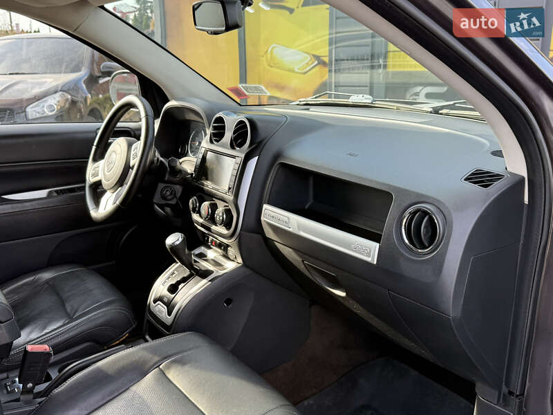 Позашляховик / Кросовер Jeep Compass 2015 в Стрию фото 34 Позашляховик / Кросовер Jeep Compass 2015 в Стрию